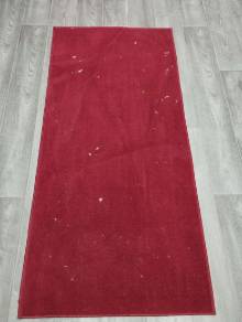 Коврик №563-красный,размер 0,9 на 1,8 метра