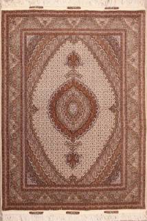 Иранский ковер ручной работы из шелка и шерсти Mahi (Махи) 2.05x1.58