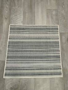 Коврик №295-серый,размер 0,8 на 0,8 метра