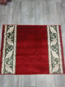Коврик №270-красный,размер 1,5 на 1,2 метра