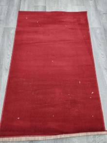 Коврик №429-красный,размер 1 на 1,6 метра