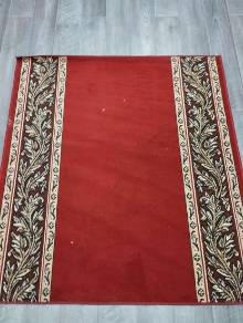 Коврик №468-красный,размер 1,5 на 1,6 метра