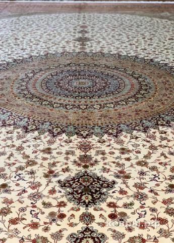 ковер ручной работы Шелковый Иранский ковер ручной работы Qum (Кум Ахмеди) 6x4 — фото 2