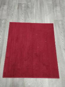 Коврик №584-красный,размер 0,9 на 1 метра