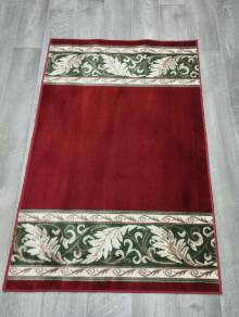 Коврик №480-красный,размер 1 на 1,5 метра