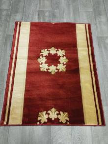 Коврик №204-красный,размер 1 на 1,25 метра